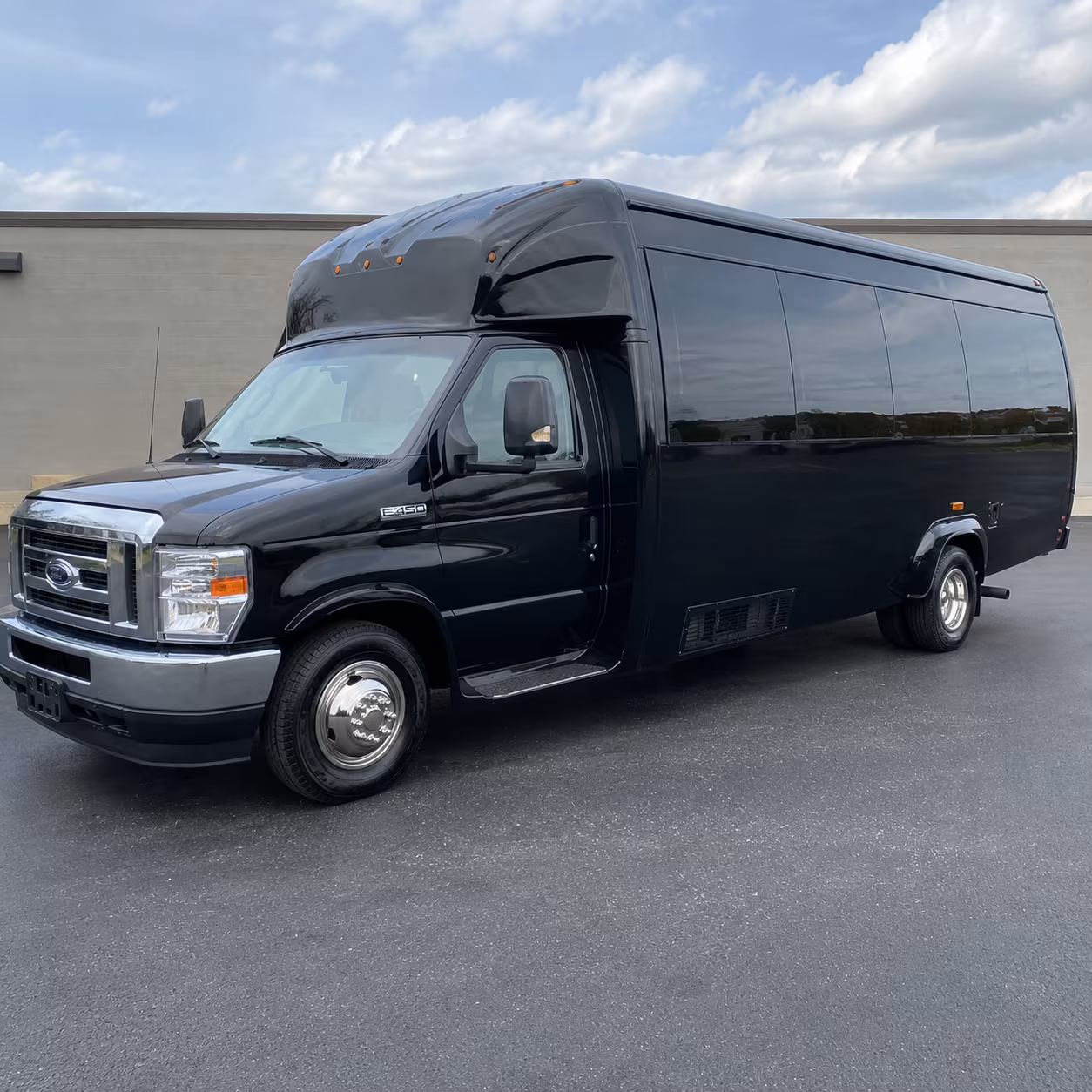 Pembroke Pines Birthday, Sweet 16, & Quinceañera Party Bus Rentals
