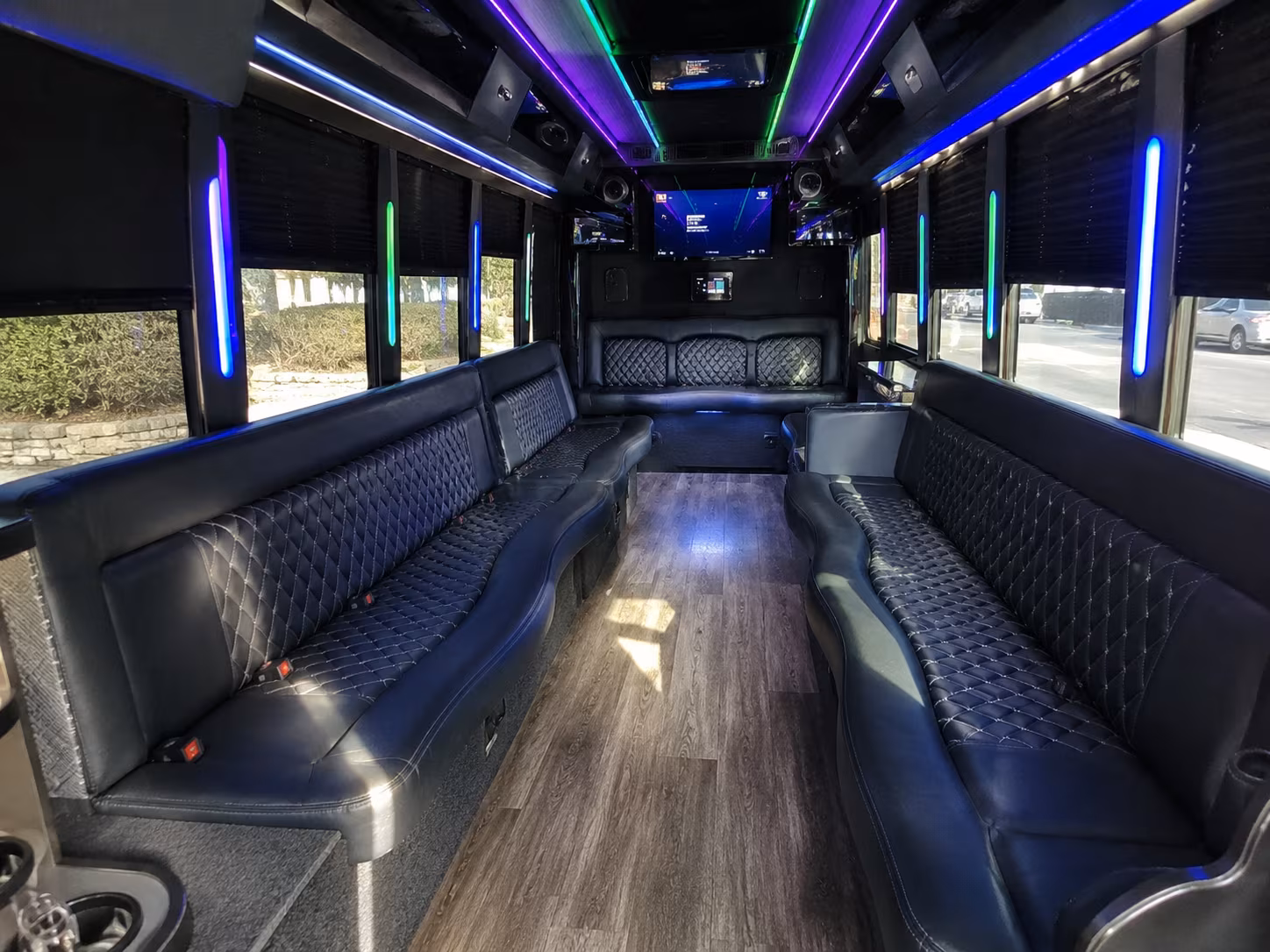 Pembroke Pines Birthday, Sweet 16, & Quinceañera Transportation party bus exterior