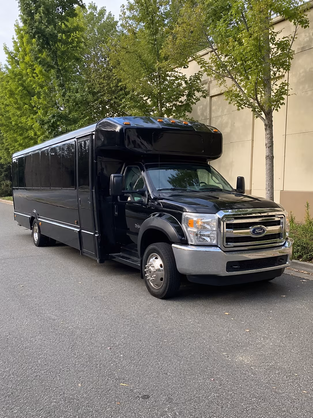Pembroke Pines Homecoming & Prom Party Bus Rentals