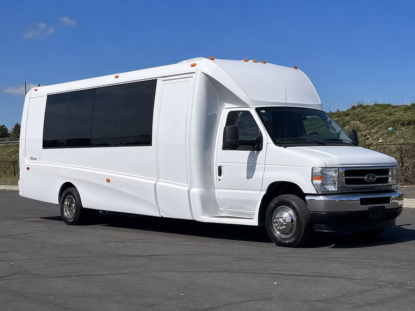 Pembroke Pines Sporting Event Transportation party bus exterior